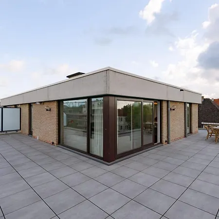Huswell - Seaside Escape, Terrace & Partial Sea View For 4 코크시데